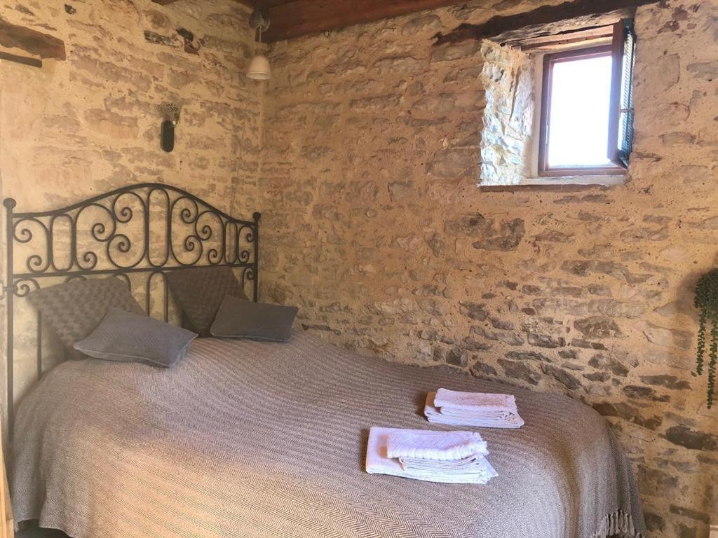 Le Four A Pain Bed & Breakfast Saint-Medard  Bagian luar foto